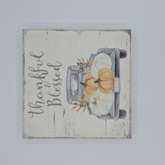 Hallmark Pumpkin Spice Ceramic Pumpkin Candle and Quill to Paper Farm Truck Sign - Picture 2 of 12